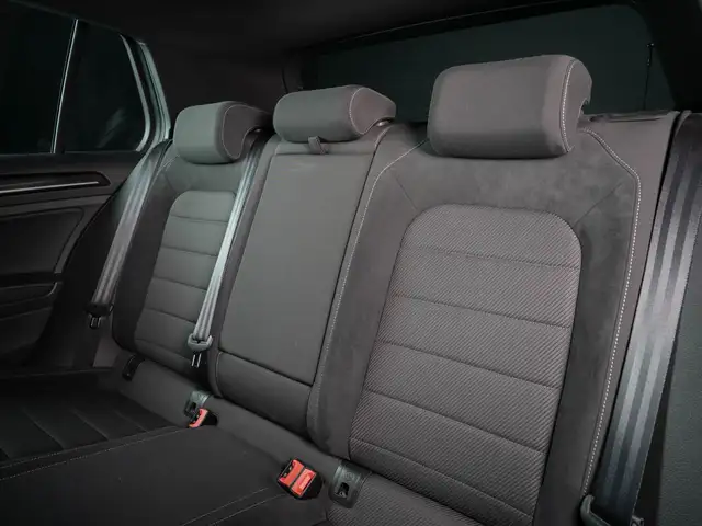 Volkswagen Golf view 15