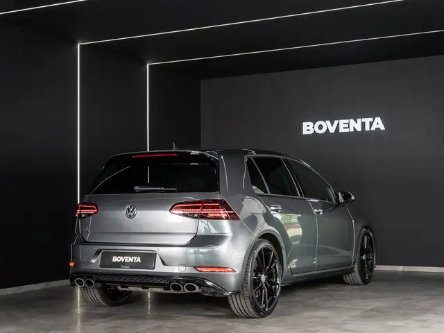 Volkswagen Golf view 7