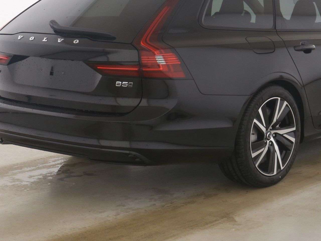 Volvo V90