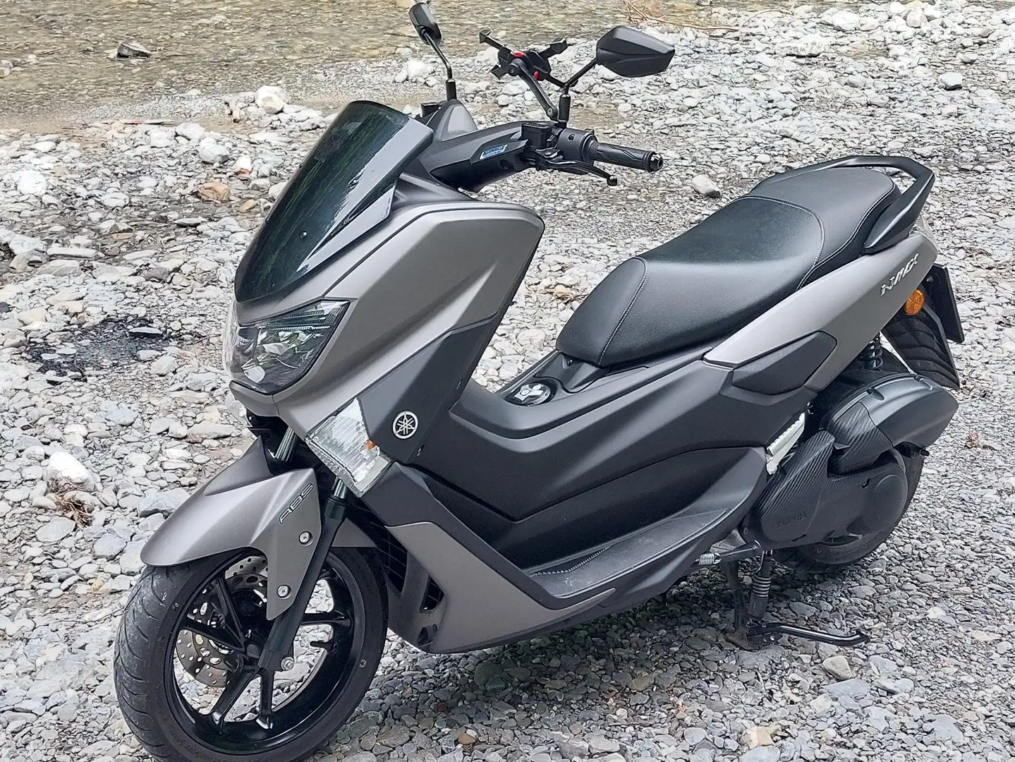 Yamaha NMAX SEC7/A/01 Szary - 2
