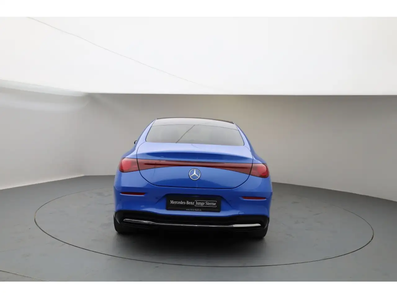 Mercedes-Benz CLA 200 Prog. AMG AHK Pano Distronic *sofort* 4
