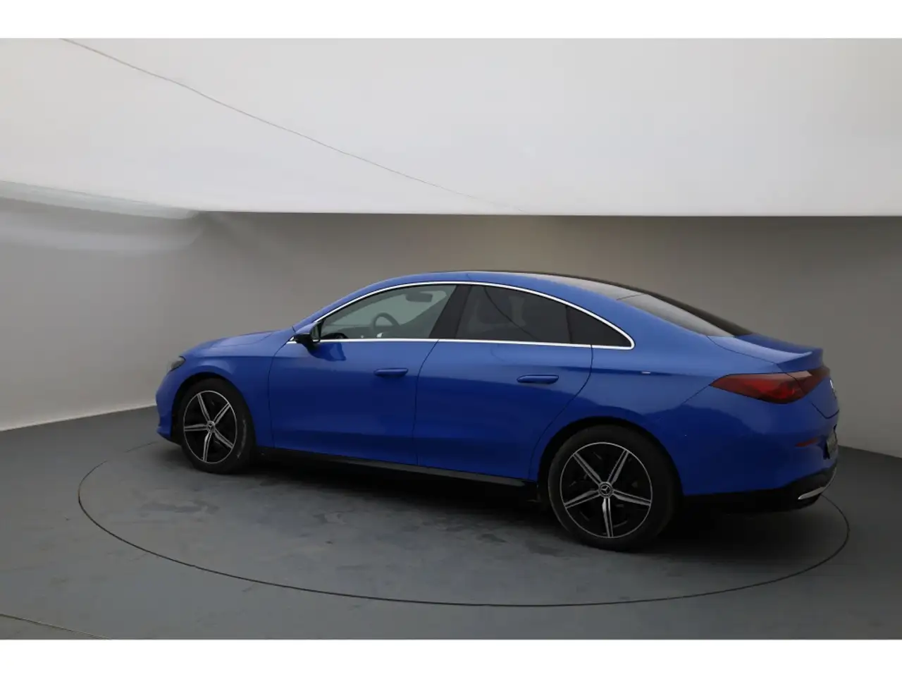 Mercedes-Benz CLA 200 Prog. AMG AHK Pano Distronic *sofort* 3