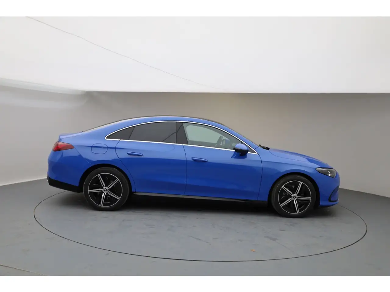 Mercedes-Benz CLA 200 Prog. AMG AHK Pano Distronic *sofort* 6