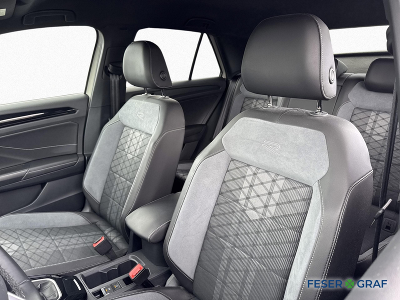 Volkswagen T-Roc 1.5 eTSI R-LINE AHK KAM NAVI ACC LED — photo 10