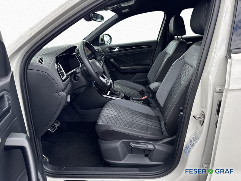 Volkswagen T-Roc 1.5 eTSI R-LINE AHK KAM NAVI ACC LED — photo 11