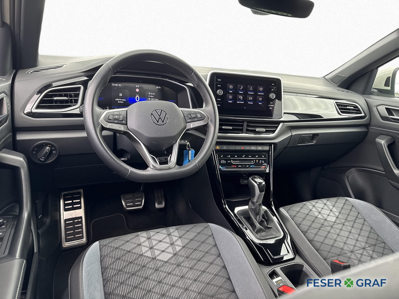 Volkswagen T-Roc 1.5 eTSI R-LINE AHK KAM NAVI ACC LED — photo 9