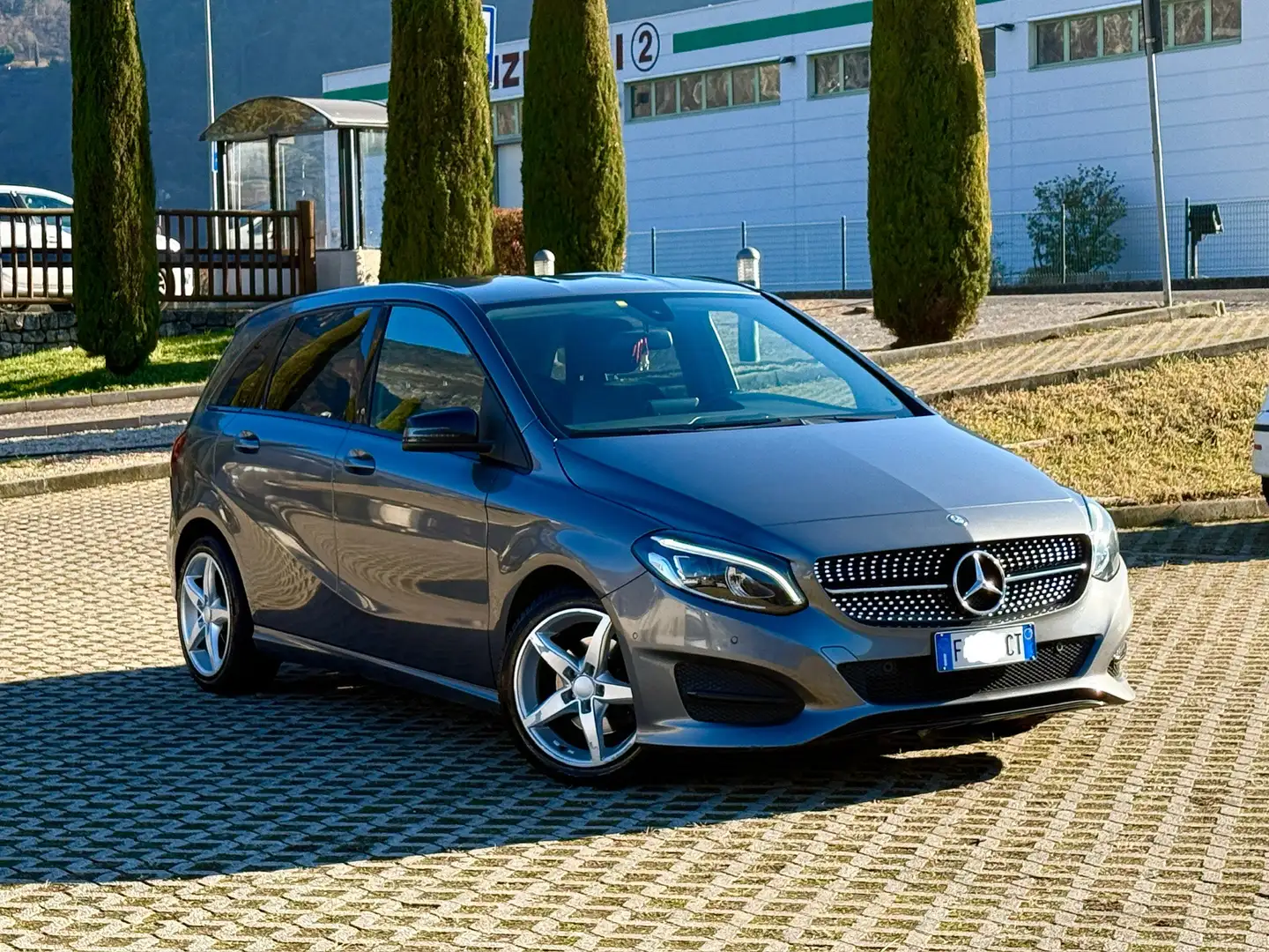 Mercedes-Benz B 200 d (cdi) Sport auto - 1