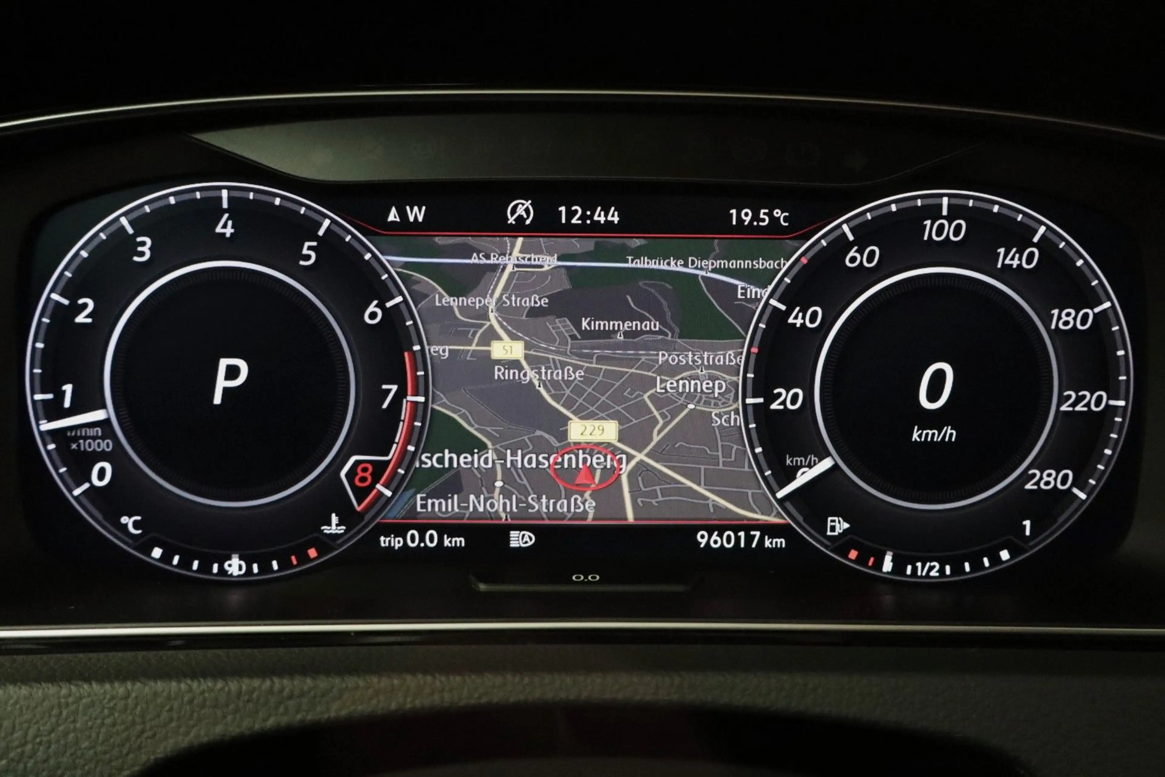 Volkswagen Golf VII GTI 2,0 TSI DSG Performance Virtual ACC — photo 15
