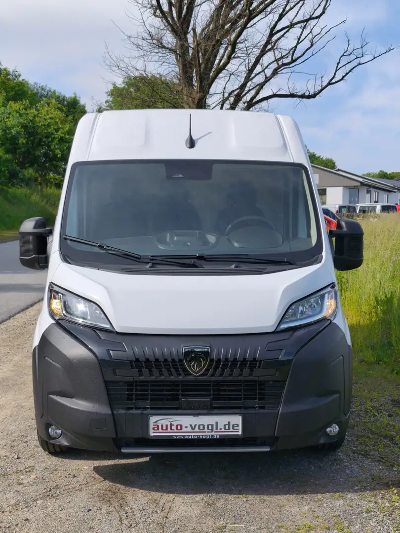 Peugeot Boxer 335 L2H2 BlueHDi 140 Visibility,270°,Dachablage Blanco - 2