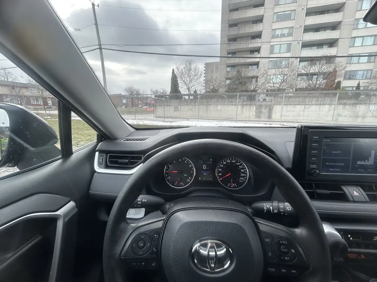 Toyota RAV 4 снимка Toyota RAV 4