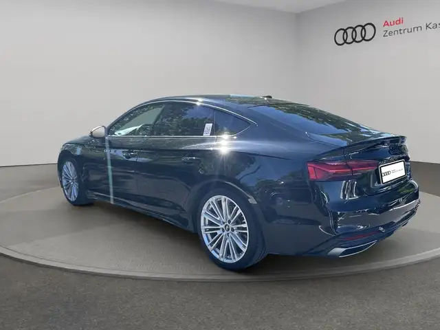 Audi A5 view 5