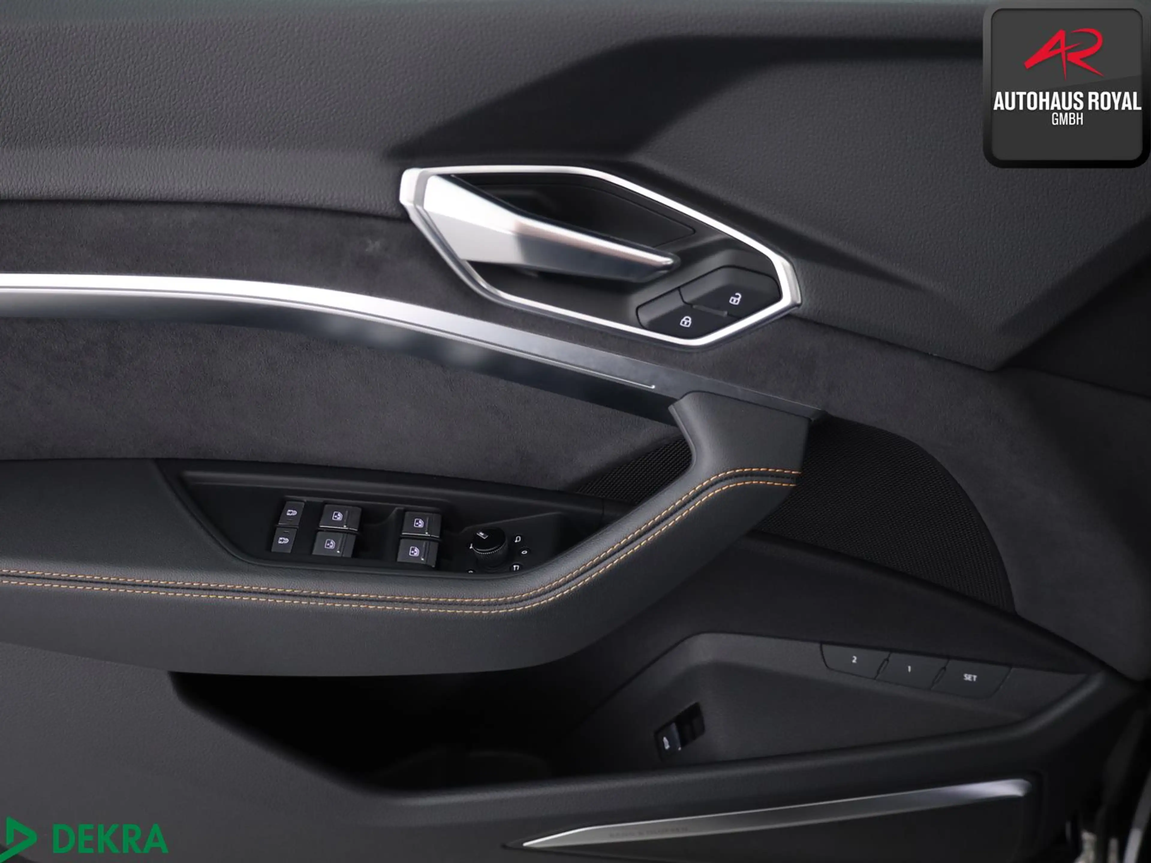 Audi e-tron 55 qu S LINE PANO,LUFT,MATRIX,HUD,B+O,AHK — photo 14
