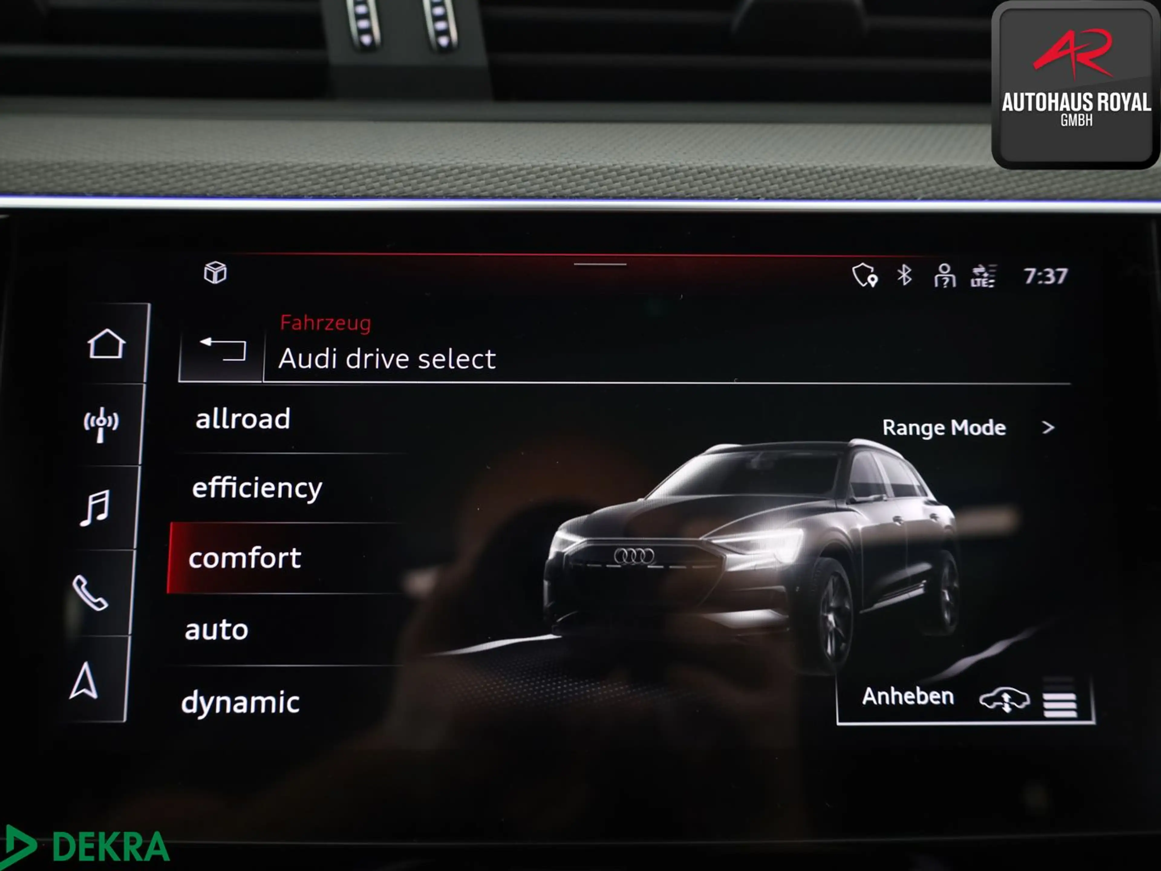 Audi e-tron 55 qu S LINE PANO,LUFT,MATRIX,HUD,B+O,AHK — photo 22