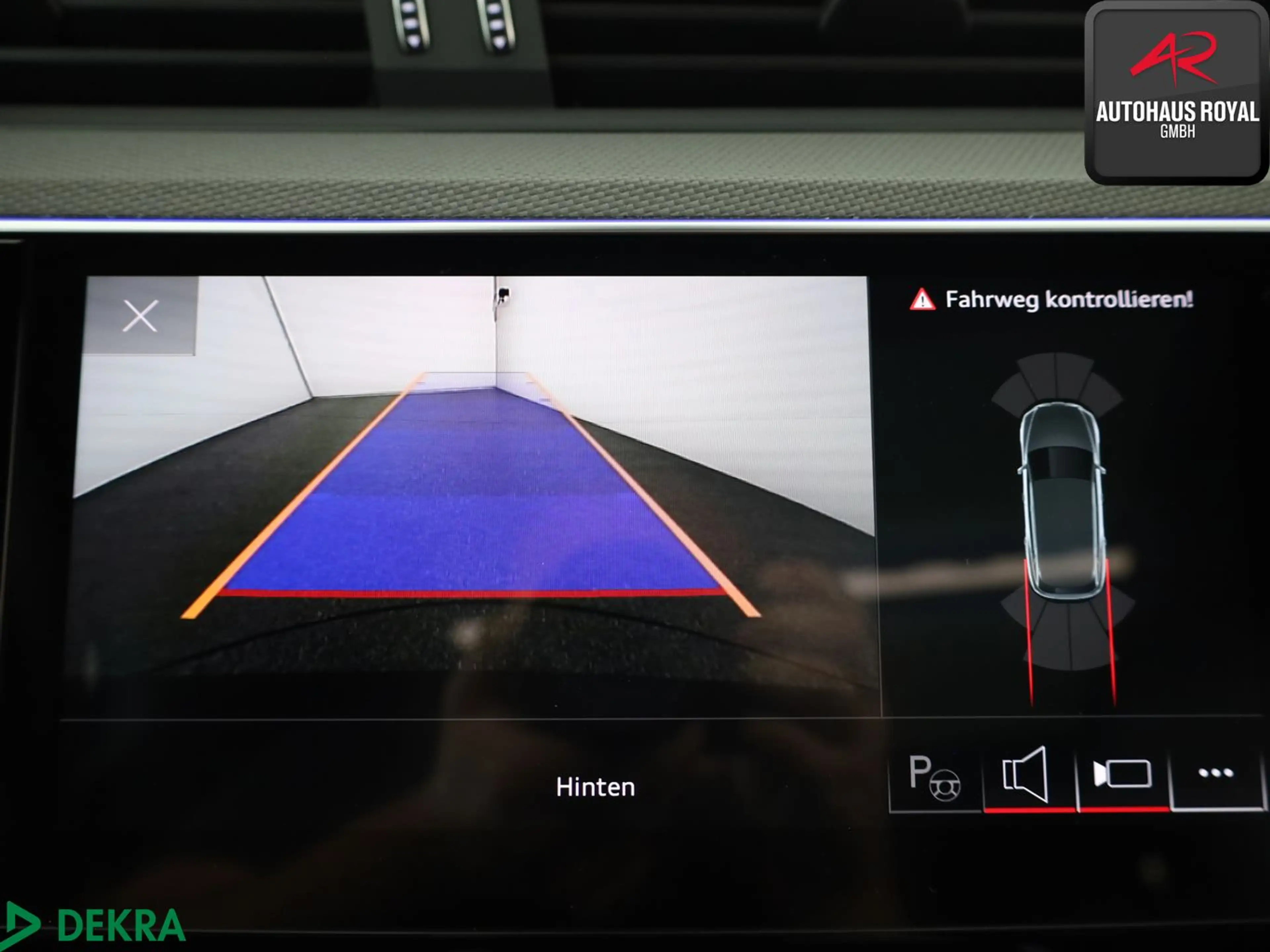 Audi e-tron 55 qu S LINE PANO,LUFT,MATRIX,HUD,B+O,AHK — photo 21