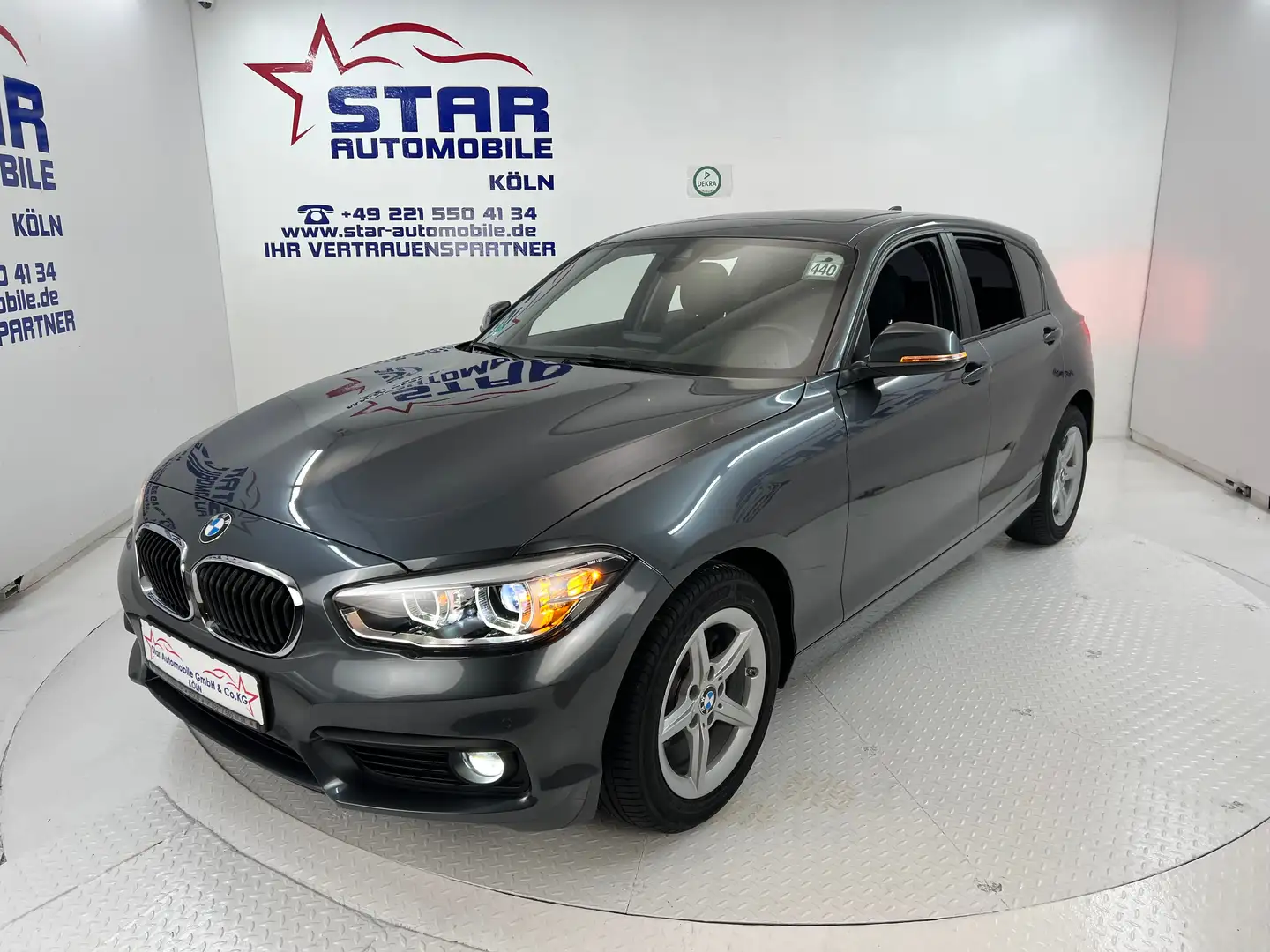 BMW 118 118 i Advantage Business 1.5-100KW 12V*NAVI*LED*E6 Grey - 2