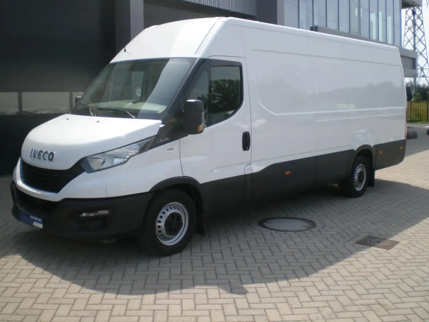Iveco Daily 35-160 L4 H2 Wit - 1