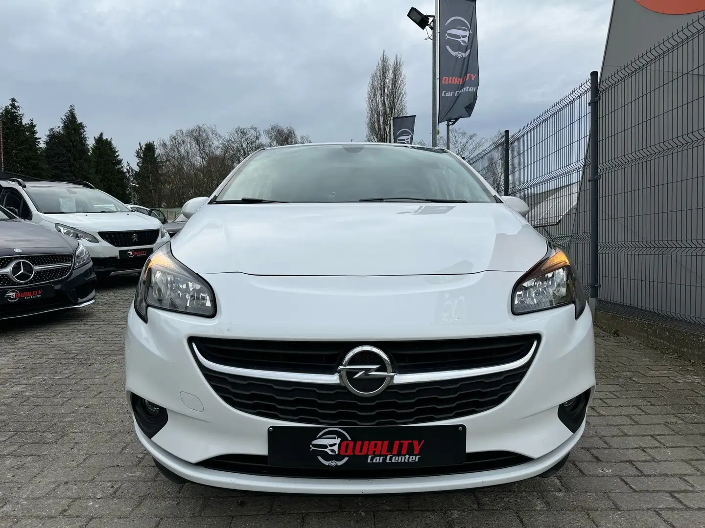 Opel Corsa 1.0 Turbo Black Edition 111000 km  GARANTIE Blanc - 2