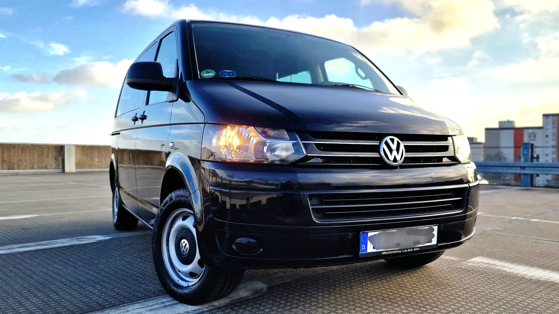 Volkswagen T5 Multivan Multivan Startline - 2.0l TDI Langestreckenauto Černá - 2