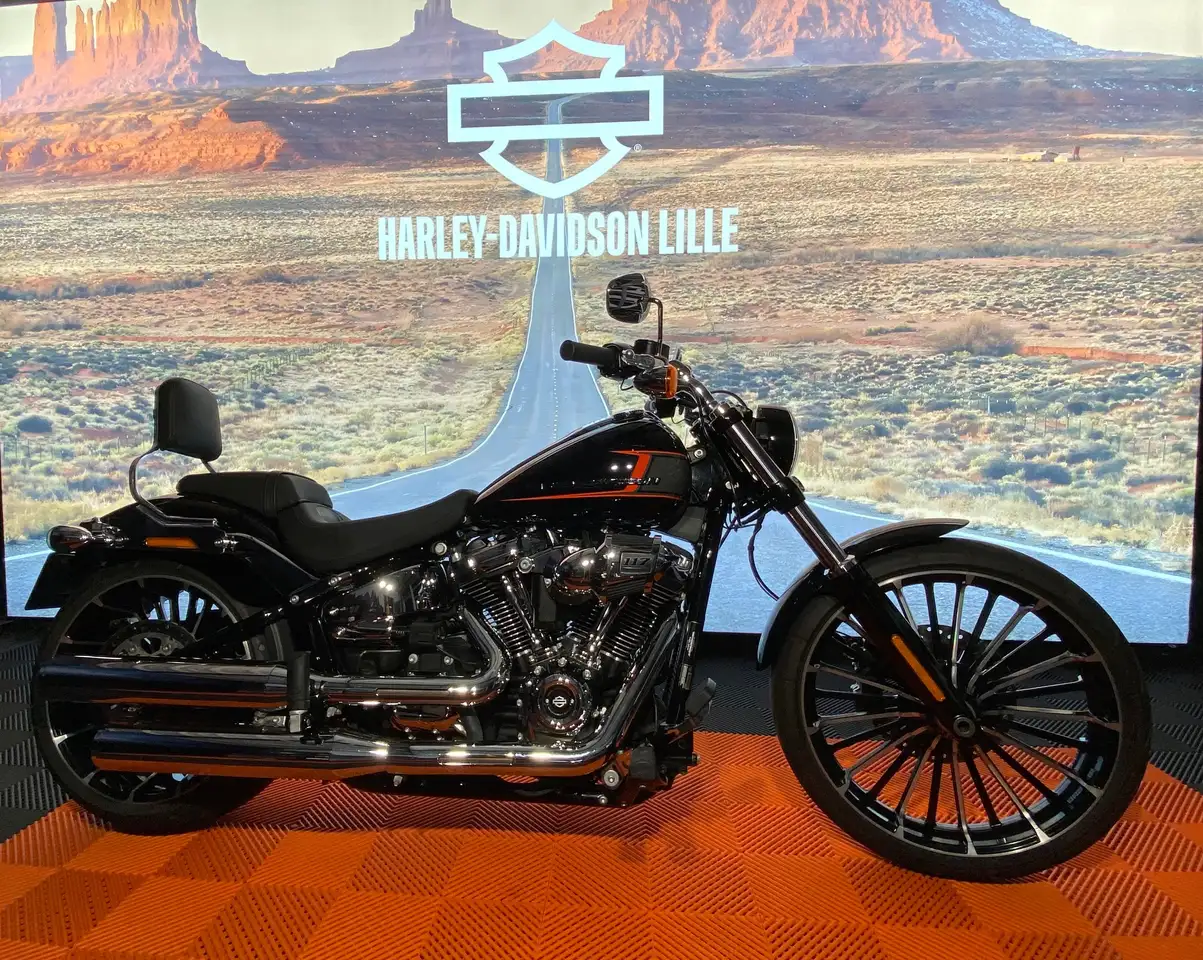 Harley-Davidson Breakout