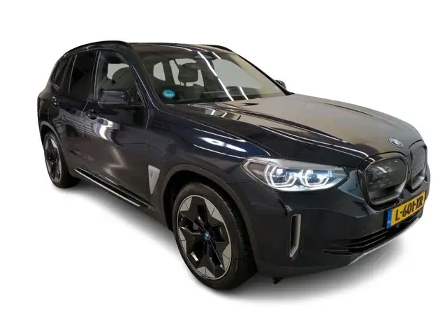 BMW iX3 Impressive