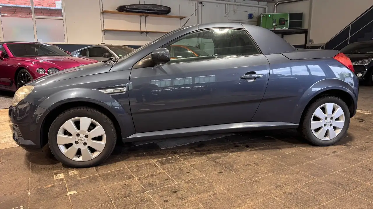 2007 Opel Tigra Twin Top Edition #Automatik#Teilleder#Mutl, photograph 4