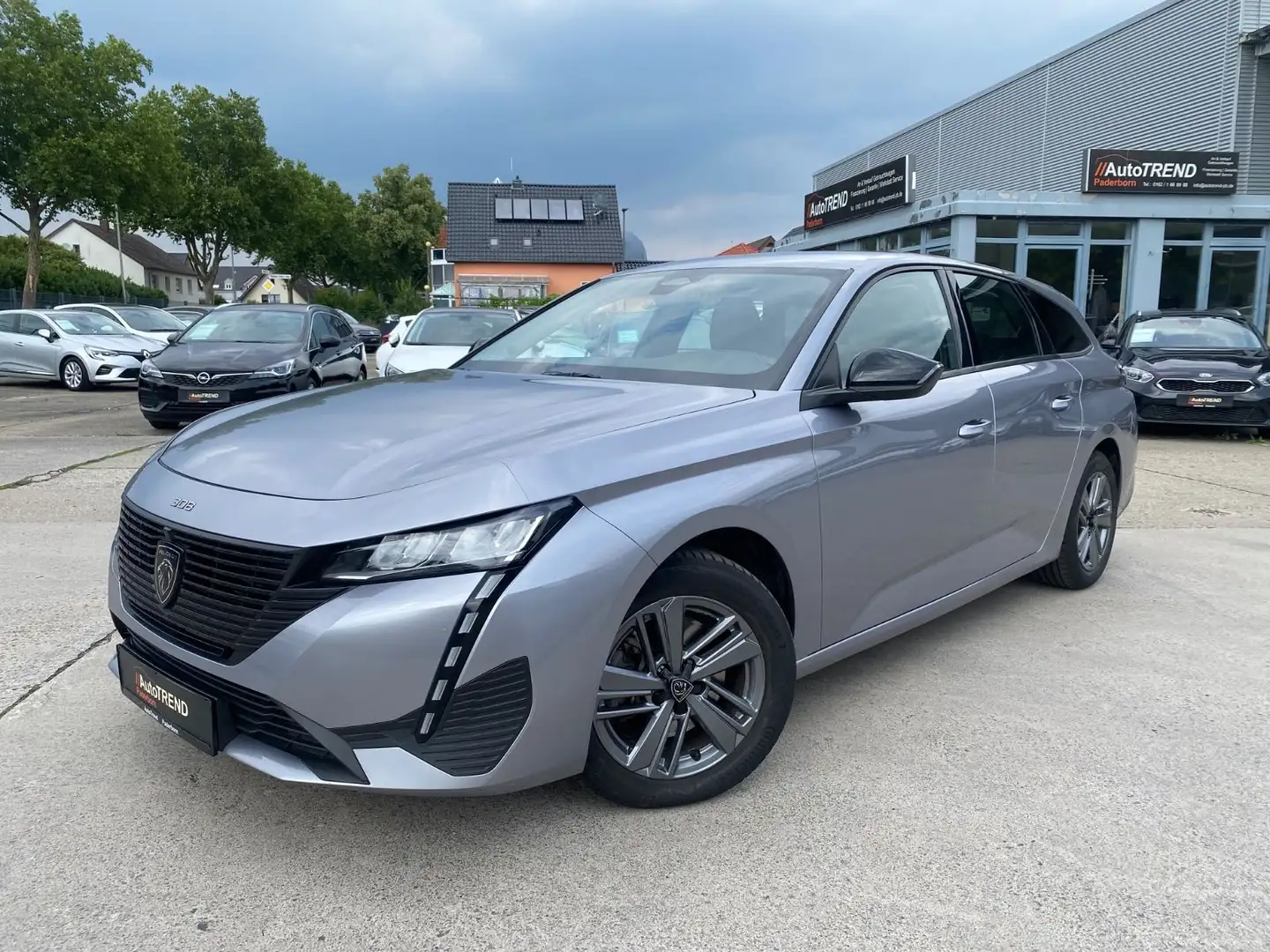 Peugeot 308 SW Active Pack*Automatik*LED*AHK*PDC Grau - 1