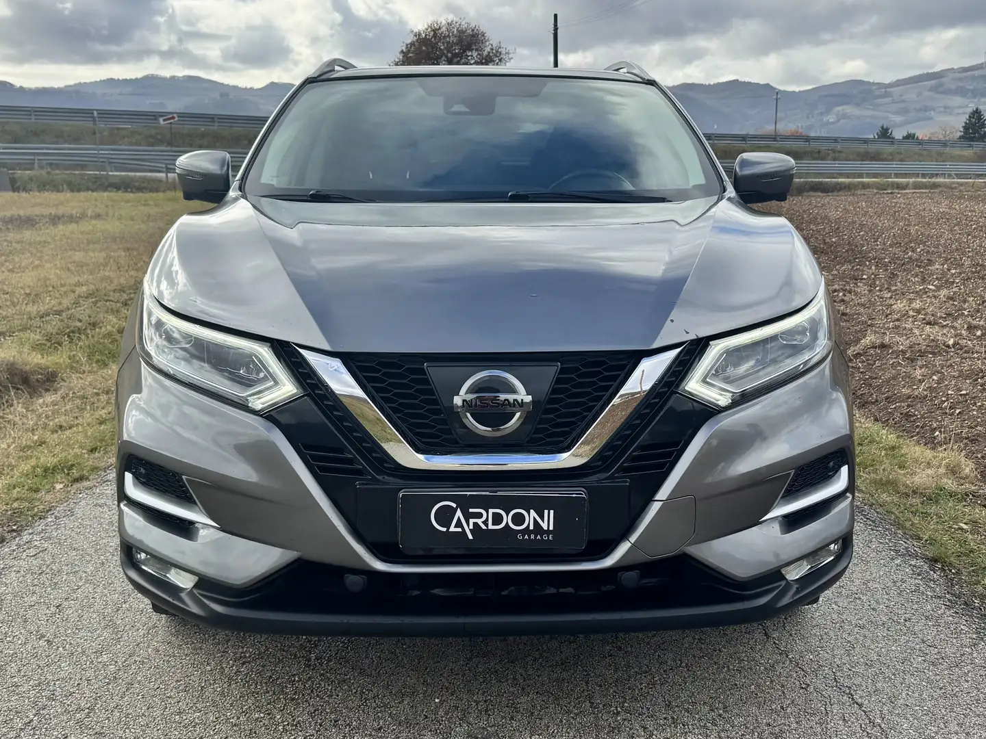 Nissan Qashqai Qashqai II 2017 1.5 dci N-Connecta 110cv Grigio - 2
