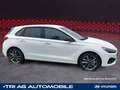 Hyundai i30 5-Türer Advantage Navi Einparkhilfe vo+hi Si Weiß - thumbnail 2