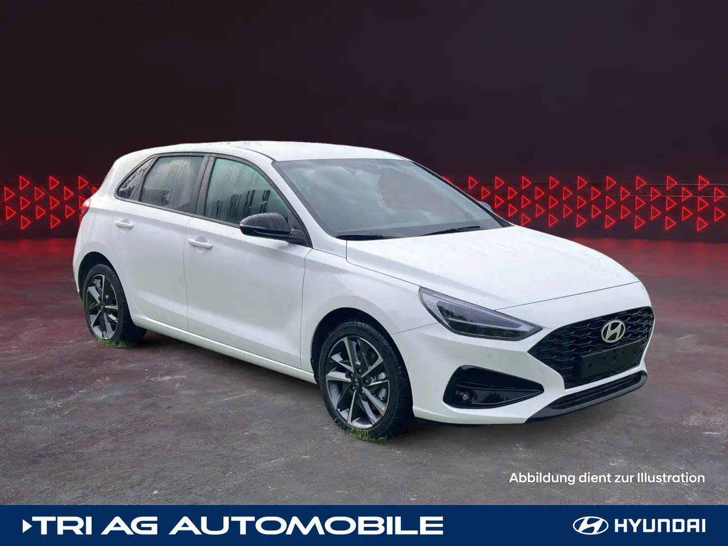 Hyundai i30 5-Türer Advantage Navi Einparkhilfe vo+hi Si Weiß - 1