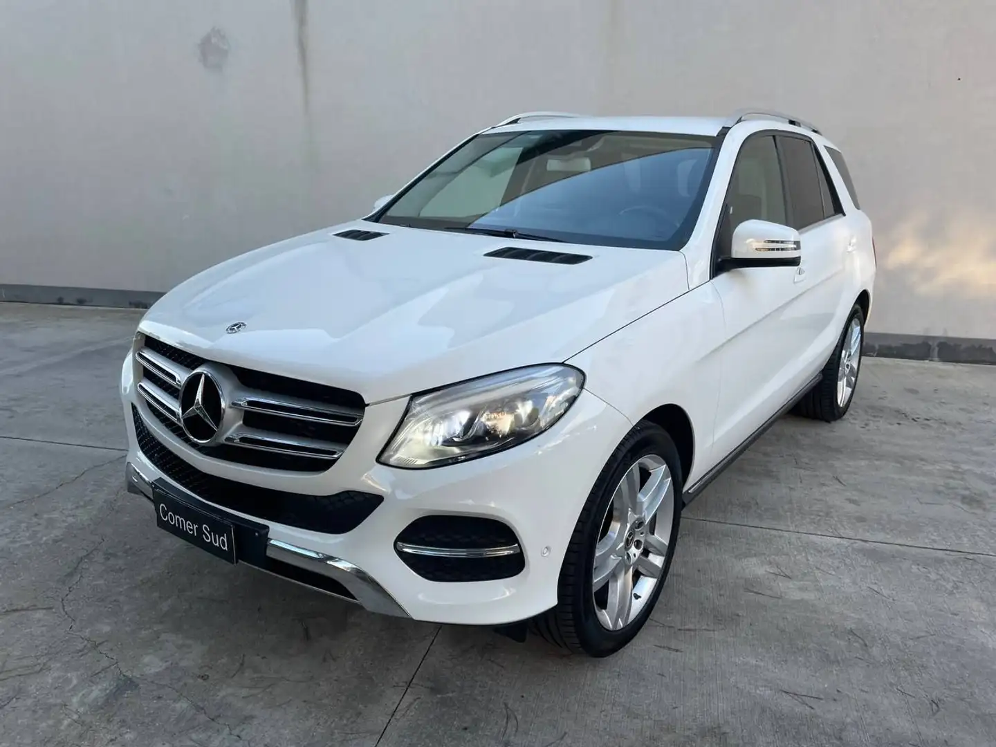 Mercedes-Benz GLE 250 250 d Sport 4matic auto Bianco - 1