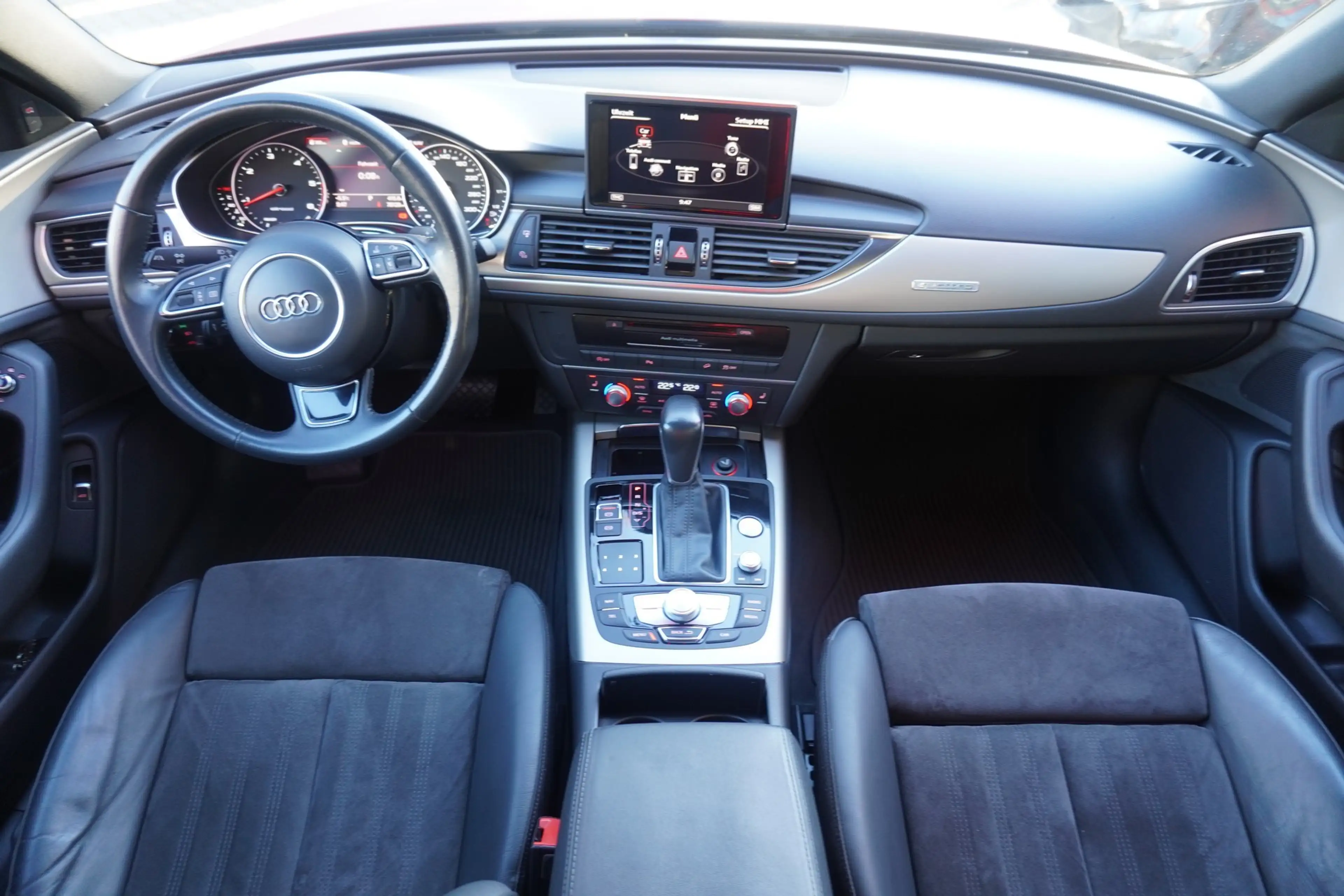 Audi A6 allroad A6 Avant Allroad quattro 3.0 TDI Matrix AHK Leder — photo 12