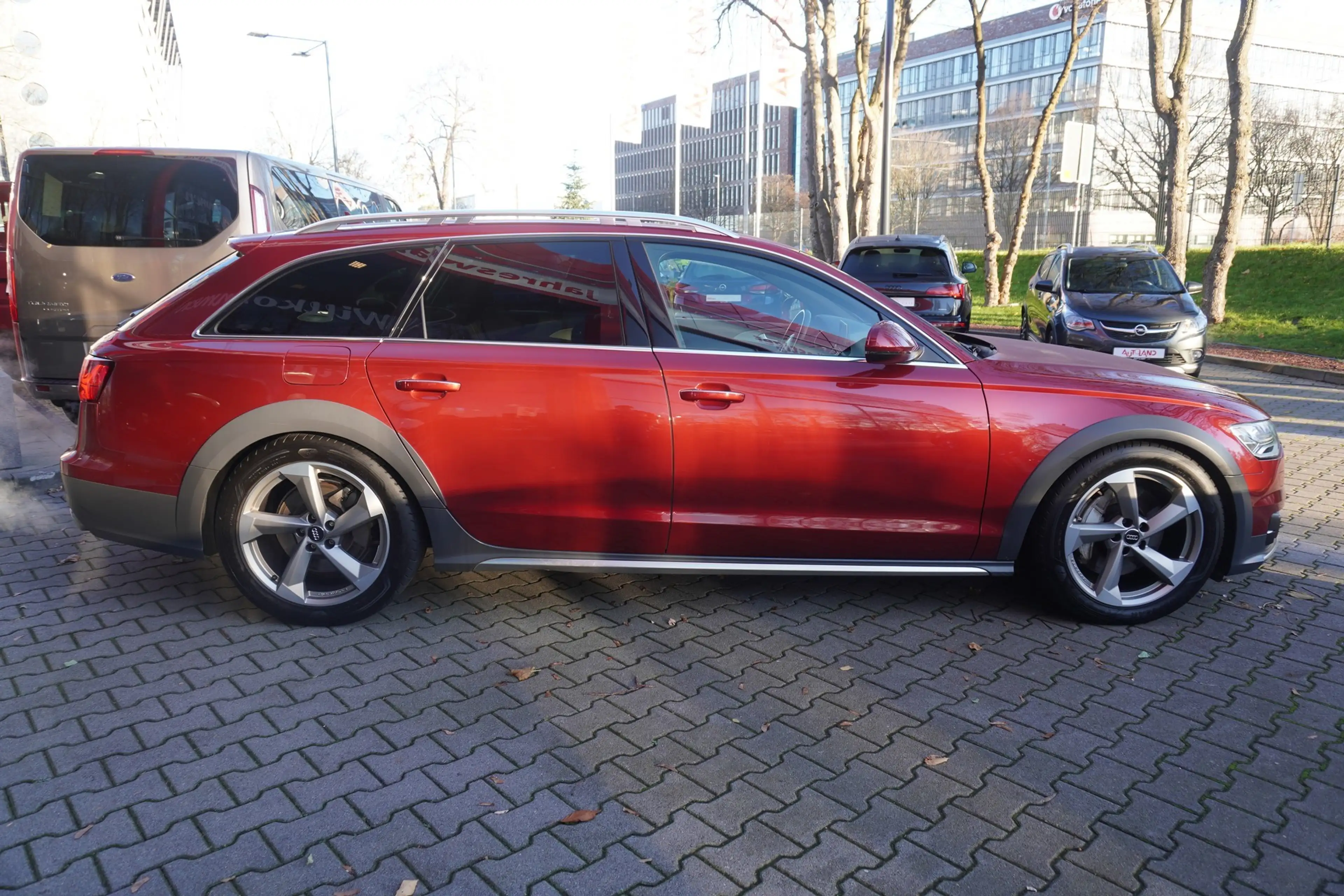 Audi A6 allroad A6 Avant Allroad quattro 3.0 TDI Matrix AHK Leder — photo 7