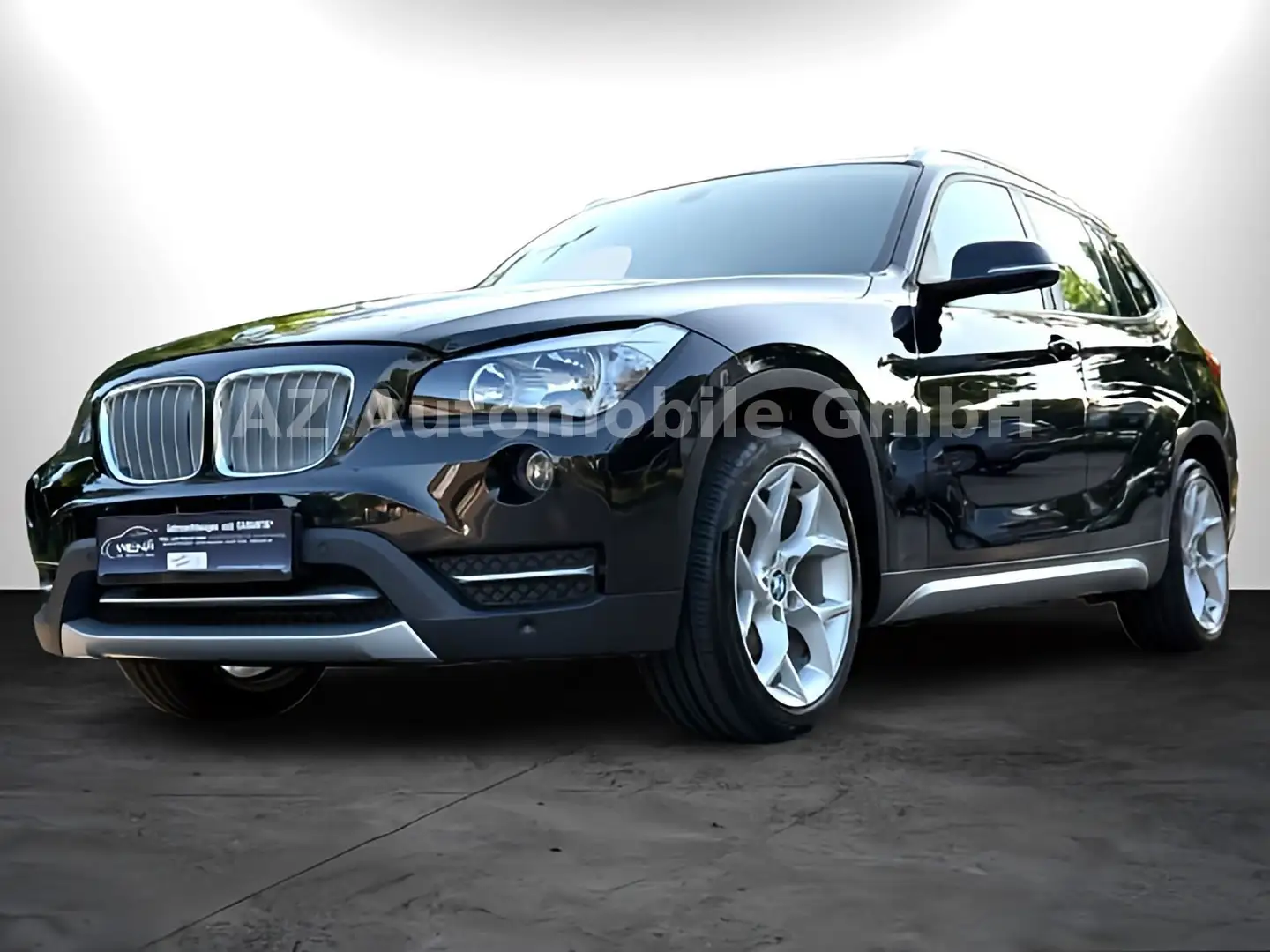 BMW X1 18 i M TOP ZUSTAND/LEDER/NAVI/SHZ/PDC/TÜV NEU Schwarz - 1
