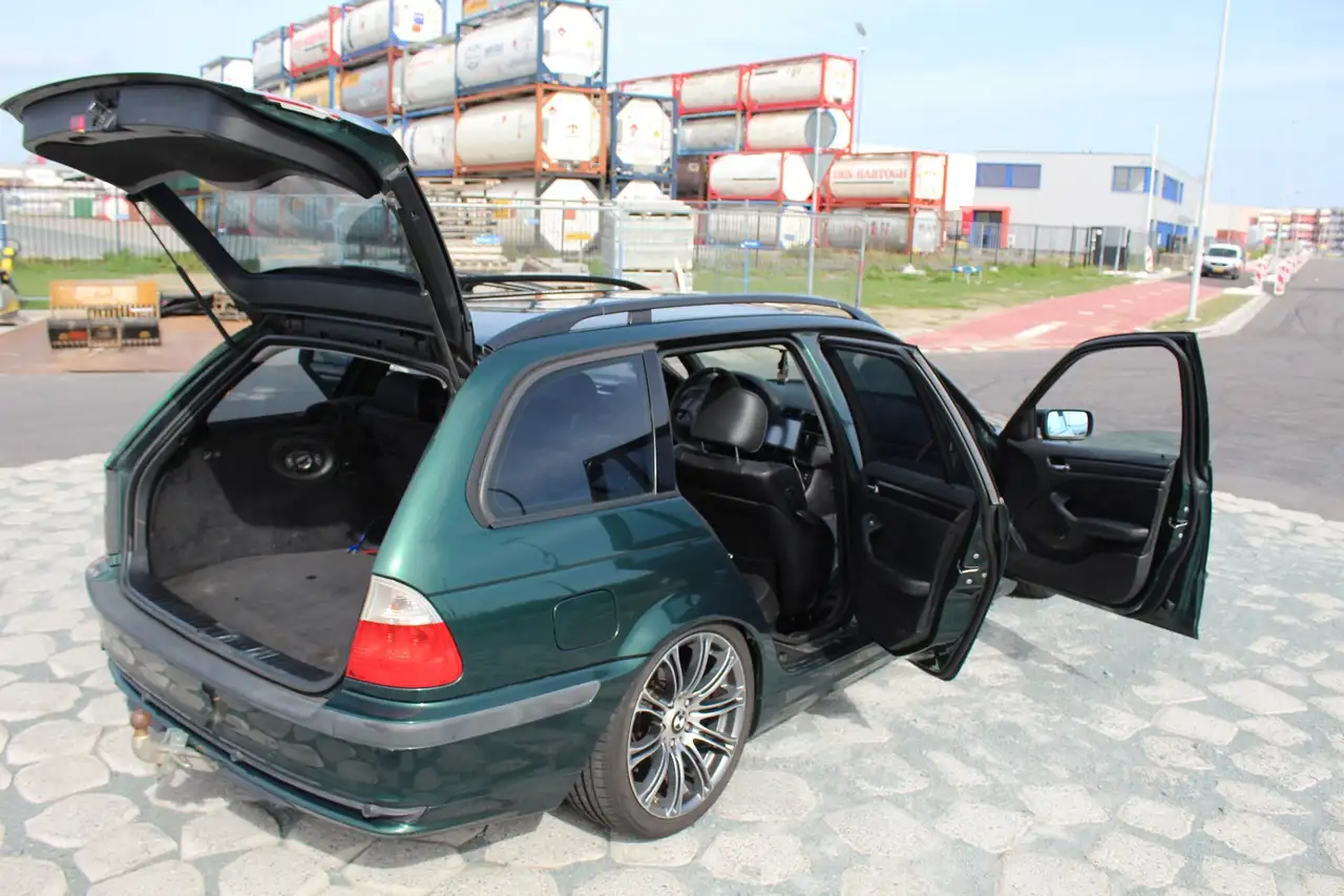 BMW 330 320i Executive, foto 8