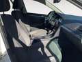Volkswagen Golf Advance Weiß - thumbnail 11