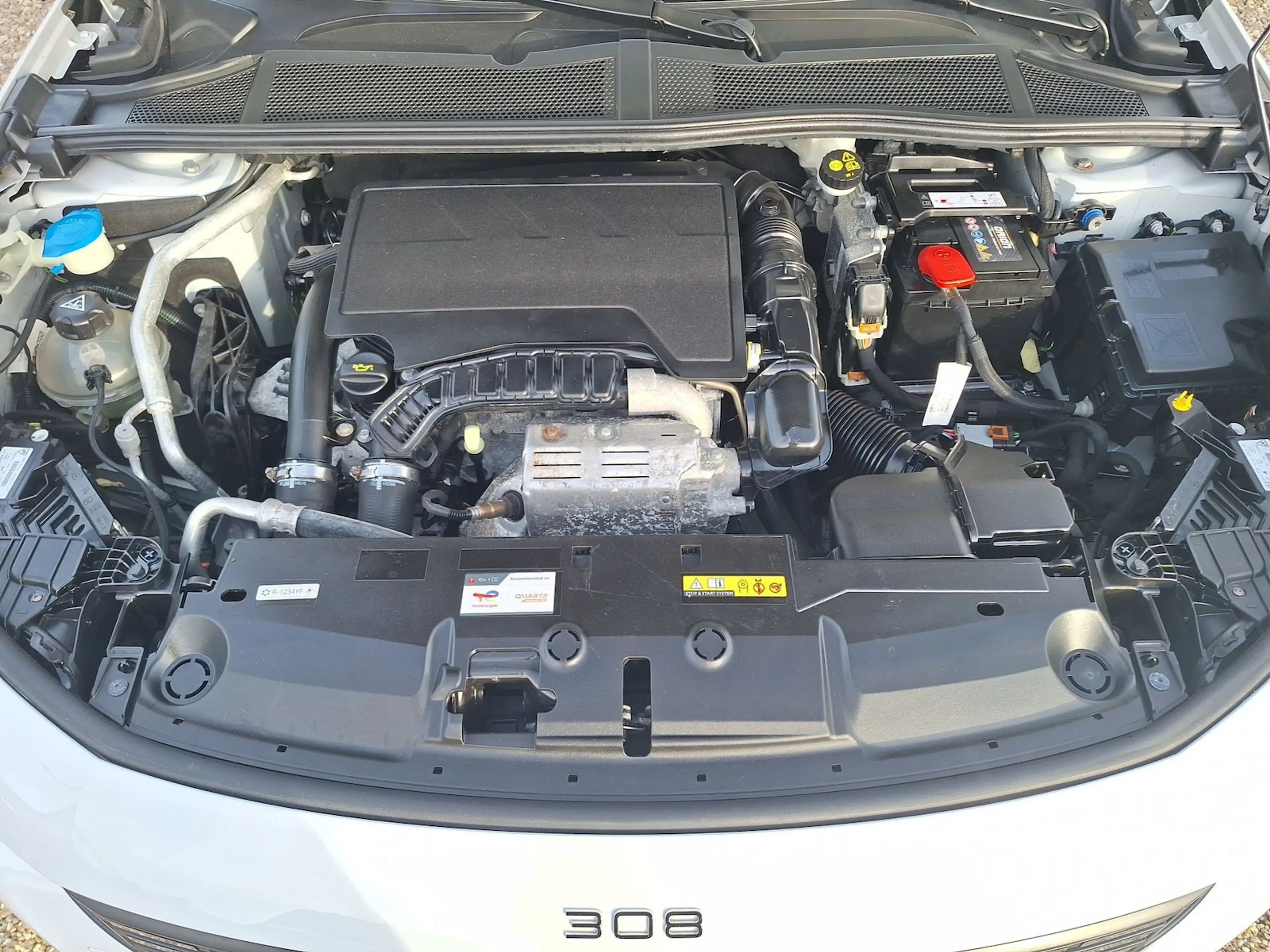 Peugeot 308 Allure LED*adapt.Tempomat*Kamera*Winterpaket — photo 13