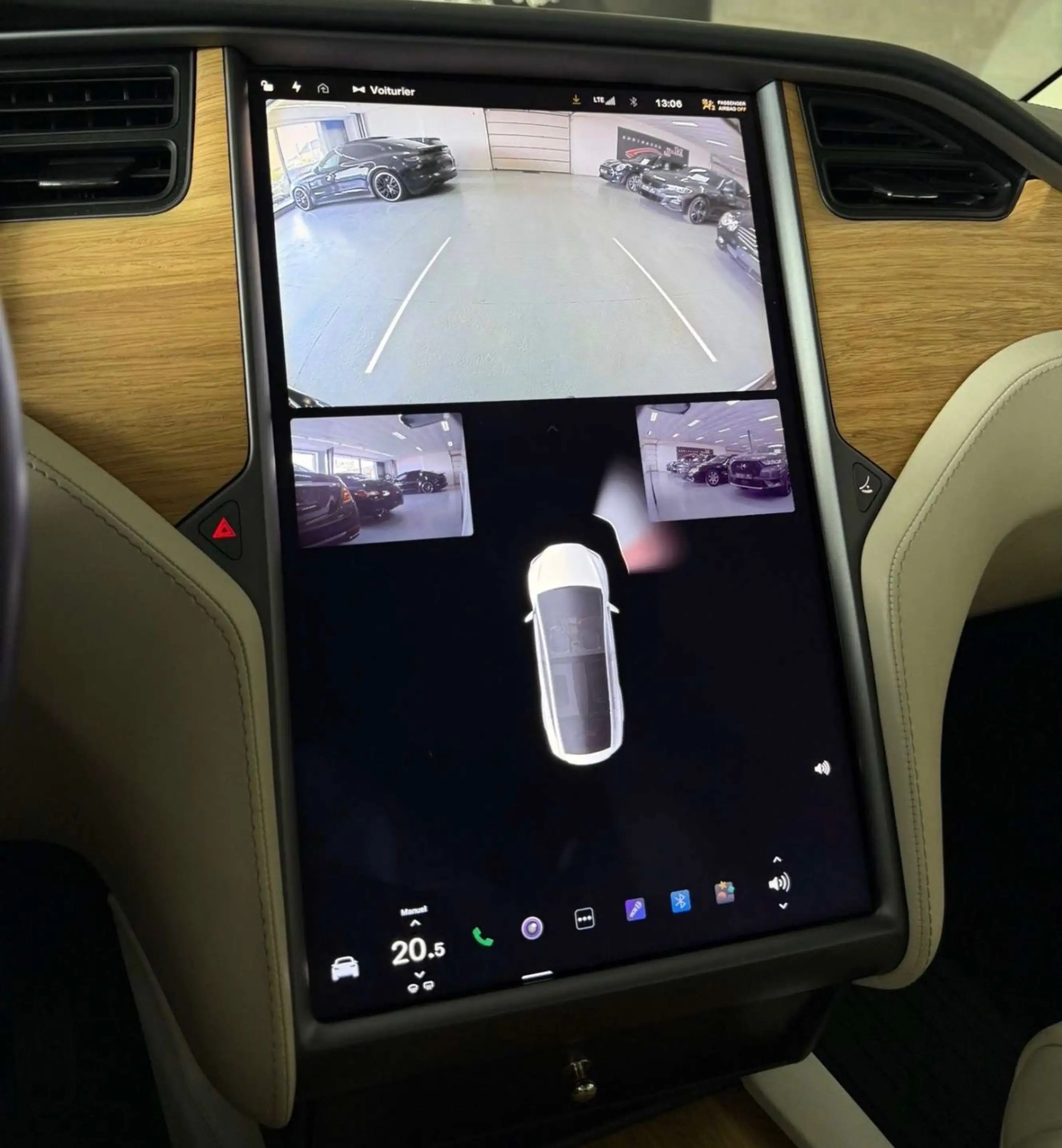 Tesla Model X Model X 75 kWh 7 places — photo 15