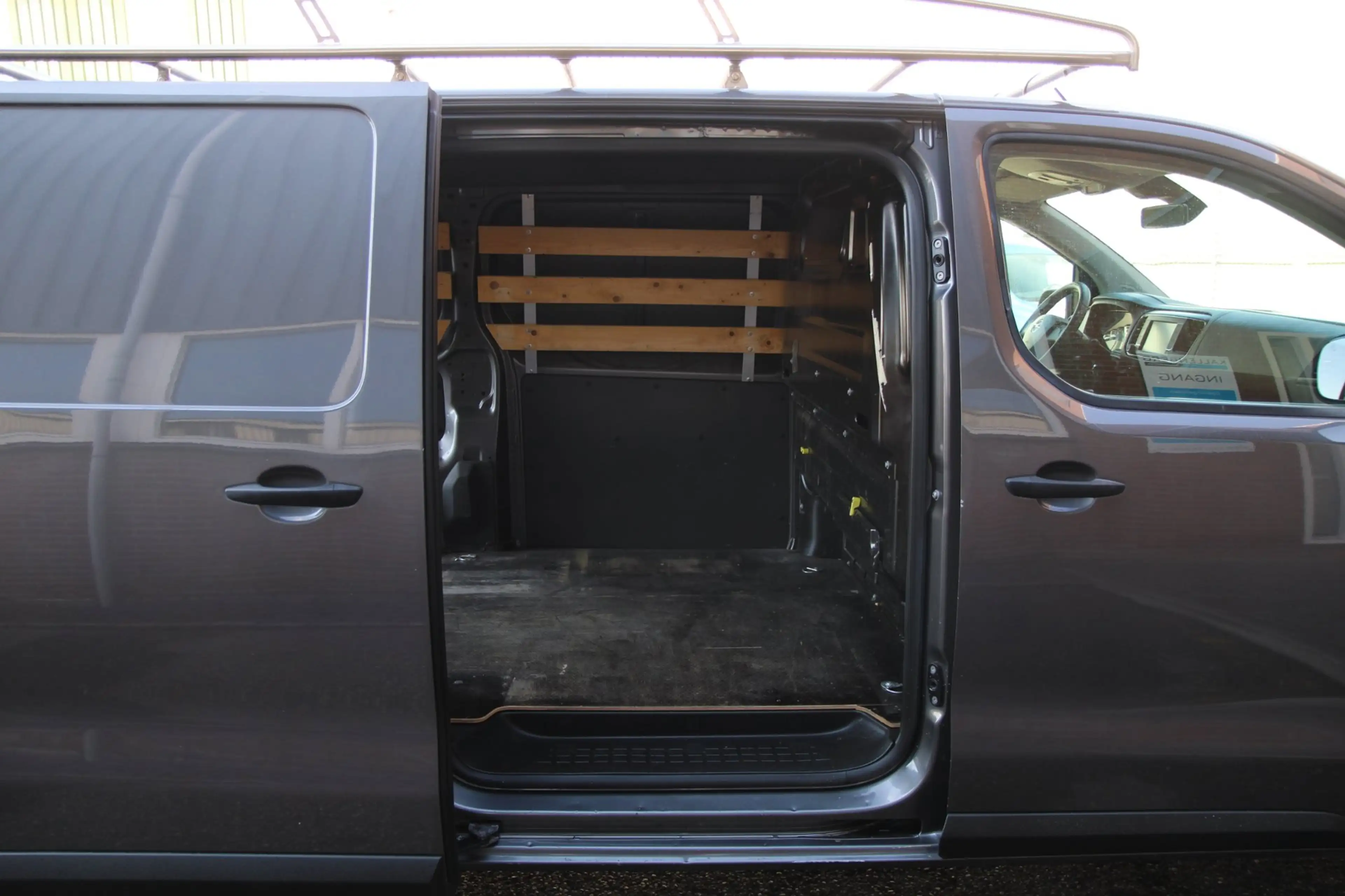 Opel Vivaro 2.0 CDTI L3H1 Edition / Imperiaal / Camera / Trekh — photo 8