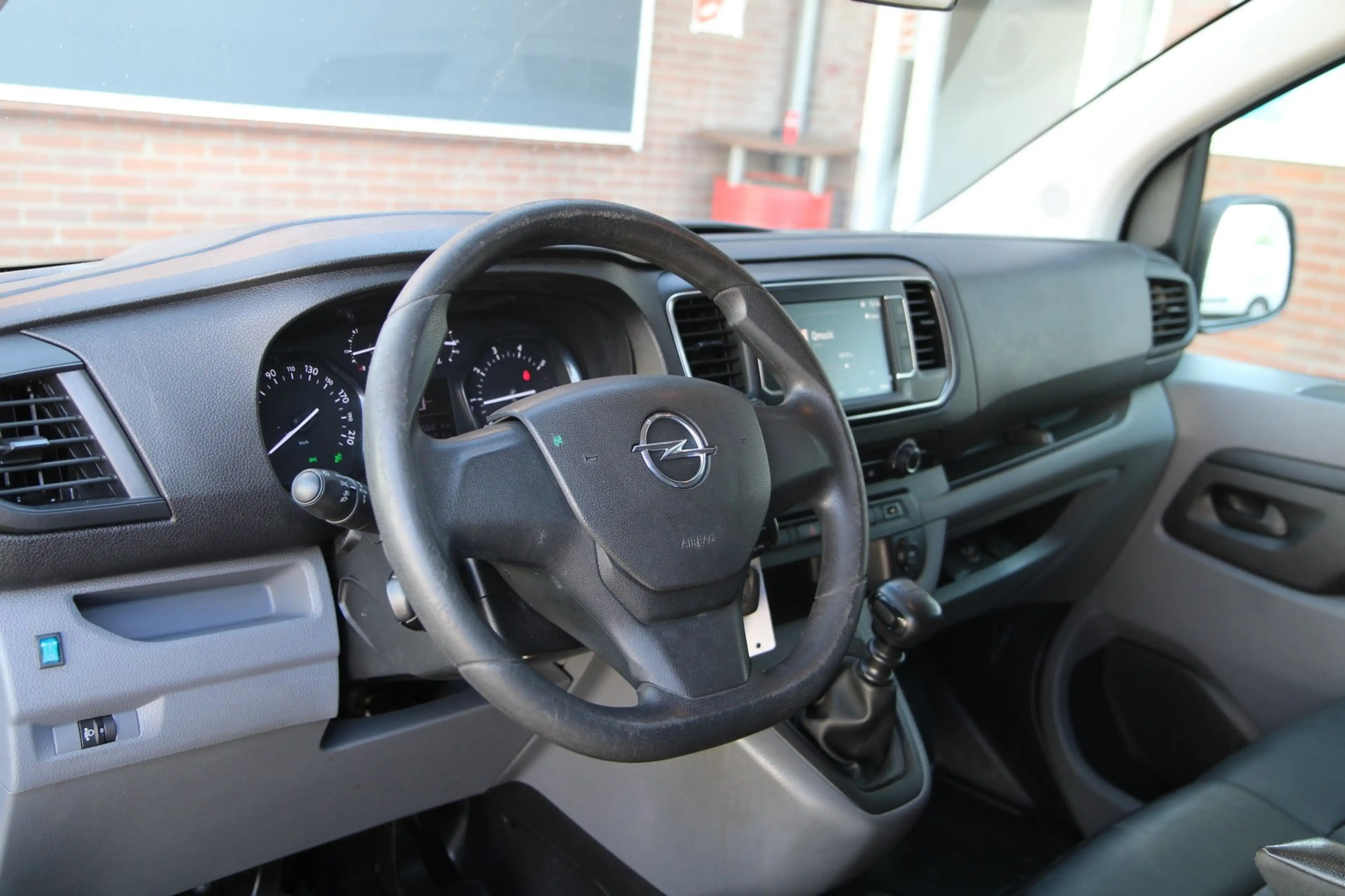 Opel Vivaro 2.0 CDTI L3H1 Edition / Imperiaal / Camera / Trekh — photo 13