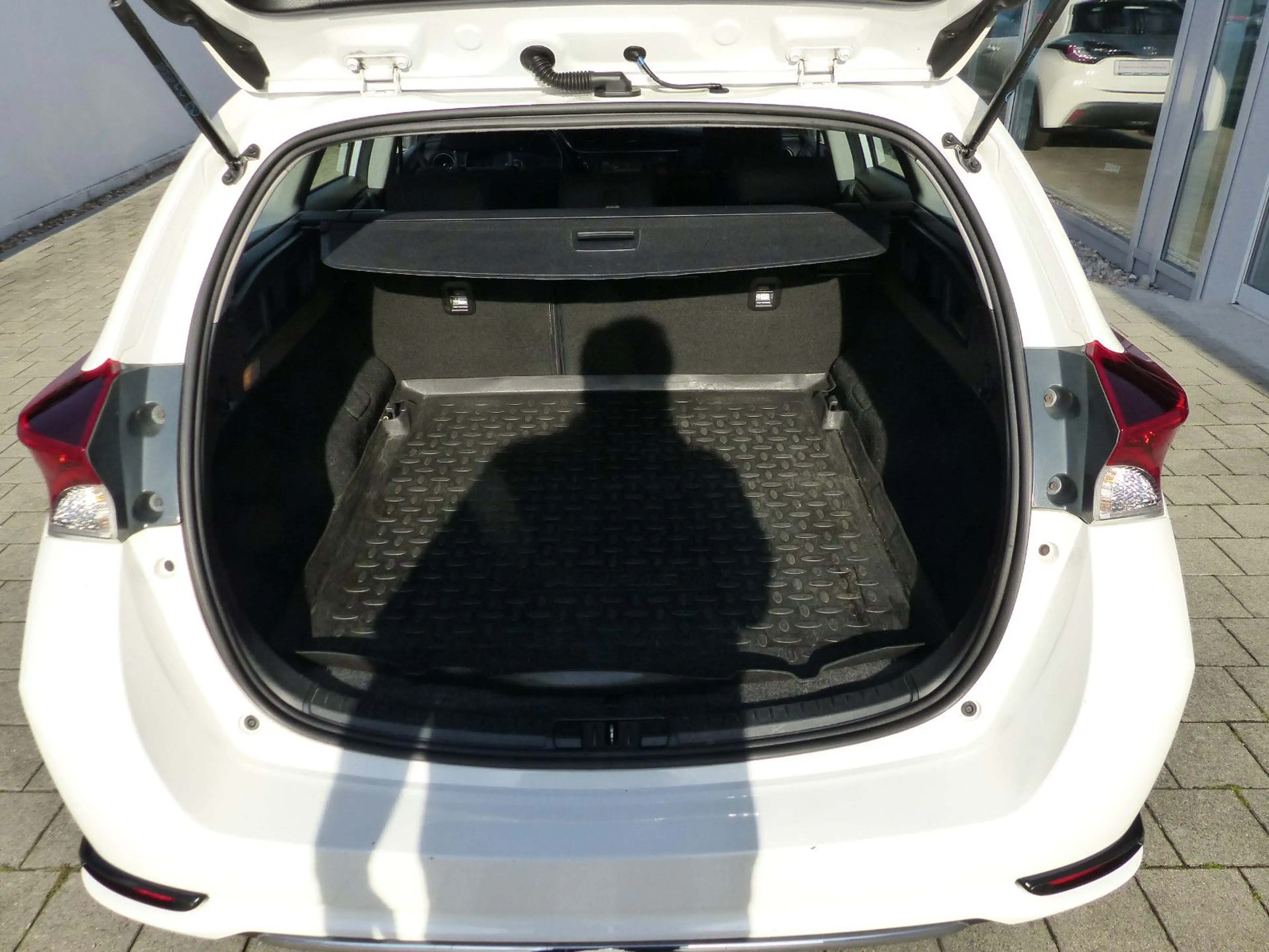 Toyota Auris 1,2 Comfort — photo 10