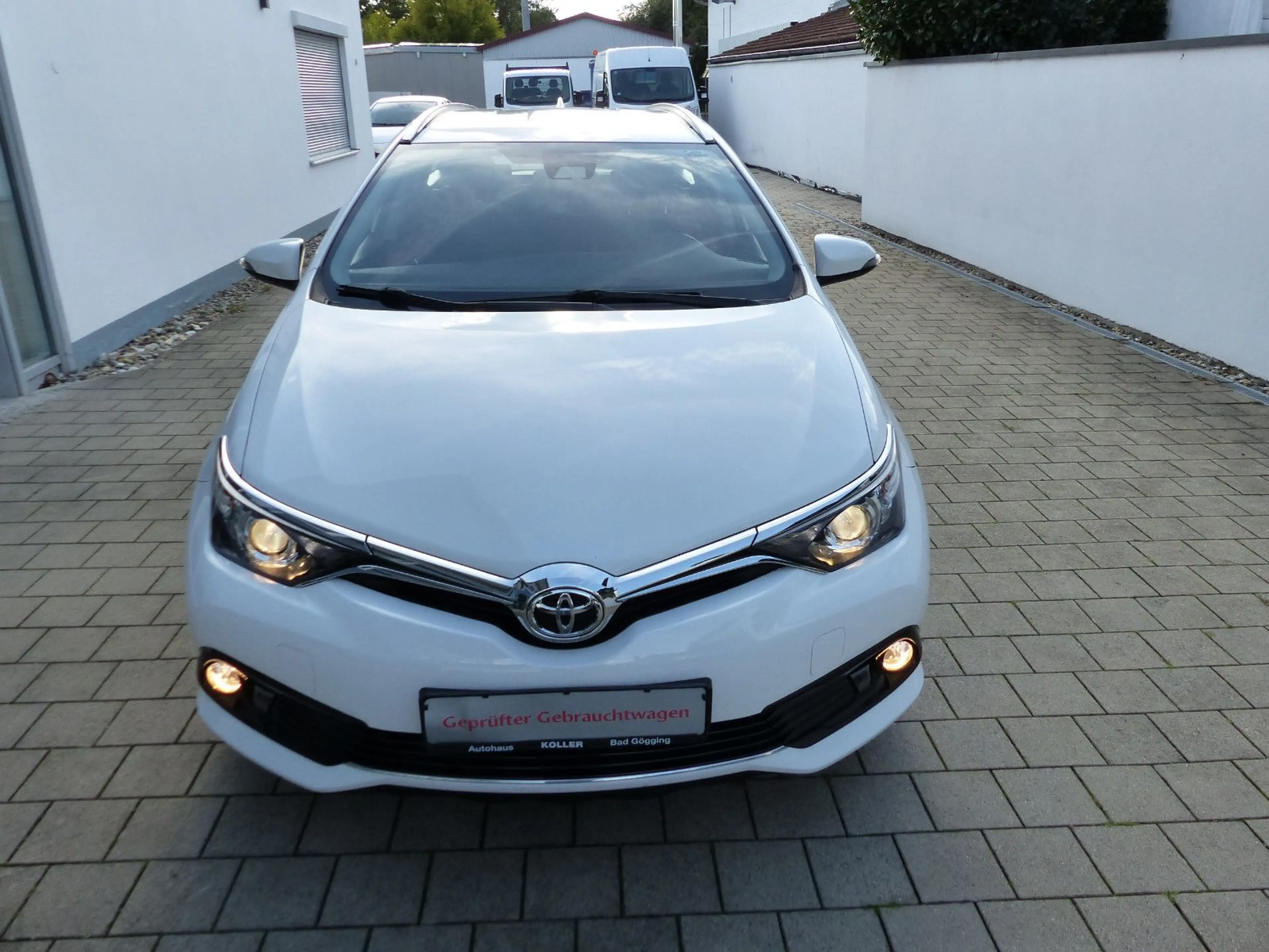 Toyota Auris 1,2 Comfort — photo 5