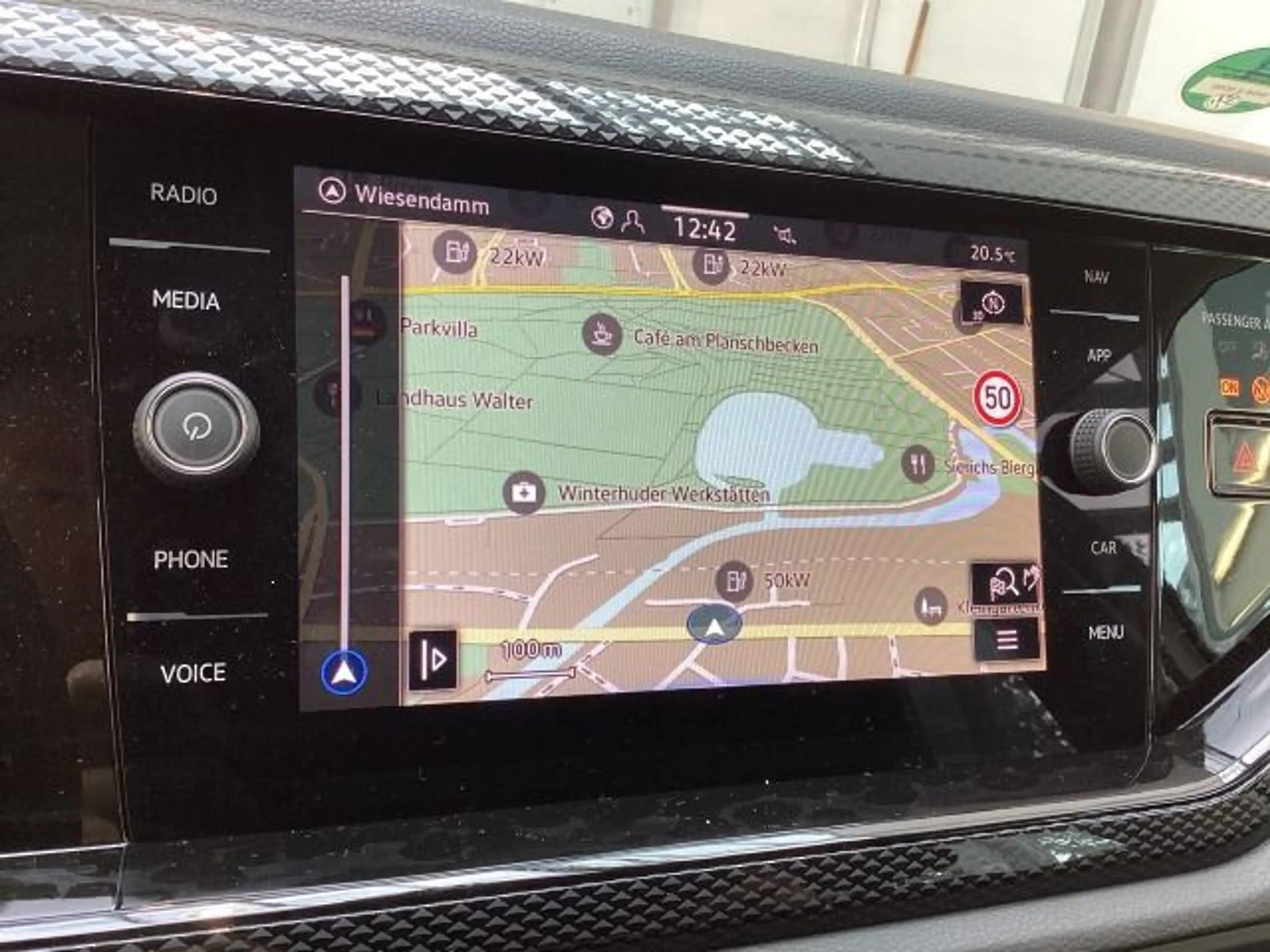 Volkswagen Taigo 1.0 TSI DSG Life Sitzhzg Kamera LED — photo 9