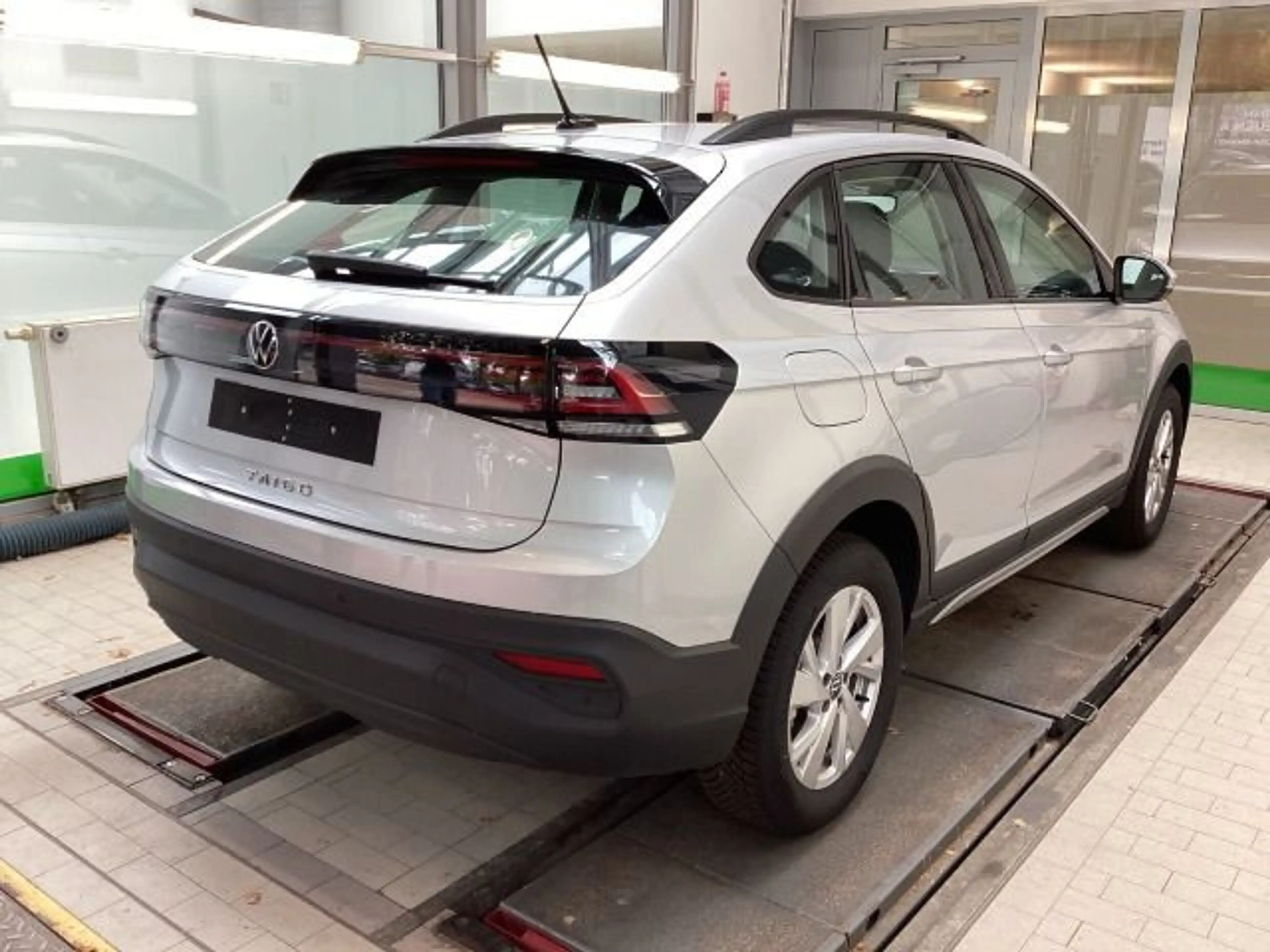 Volkswagen Taigo 1.0 TSI DSG Life Sitzhzg Kamera LED — photo 3