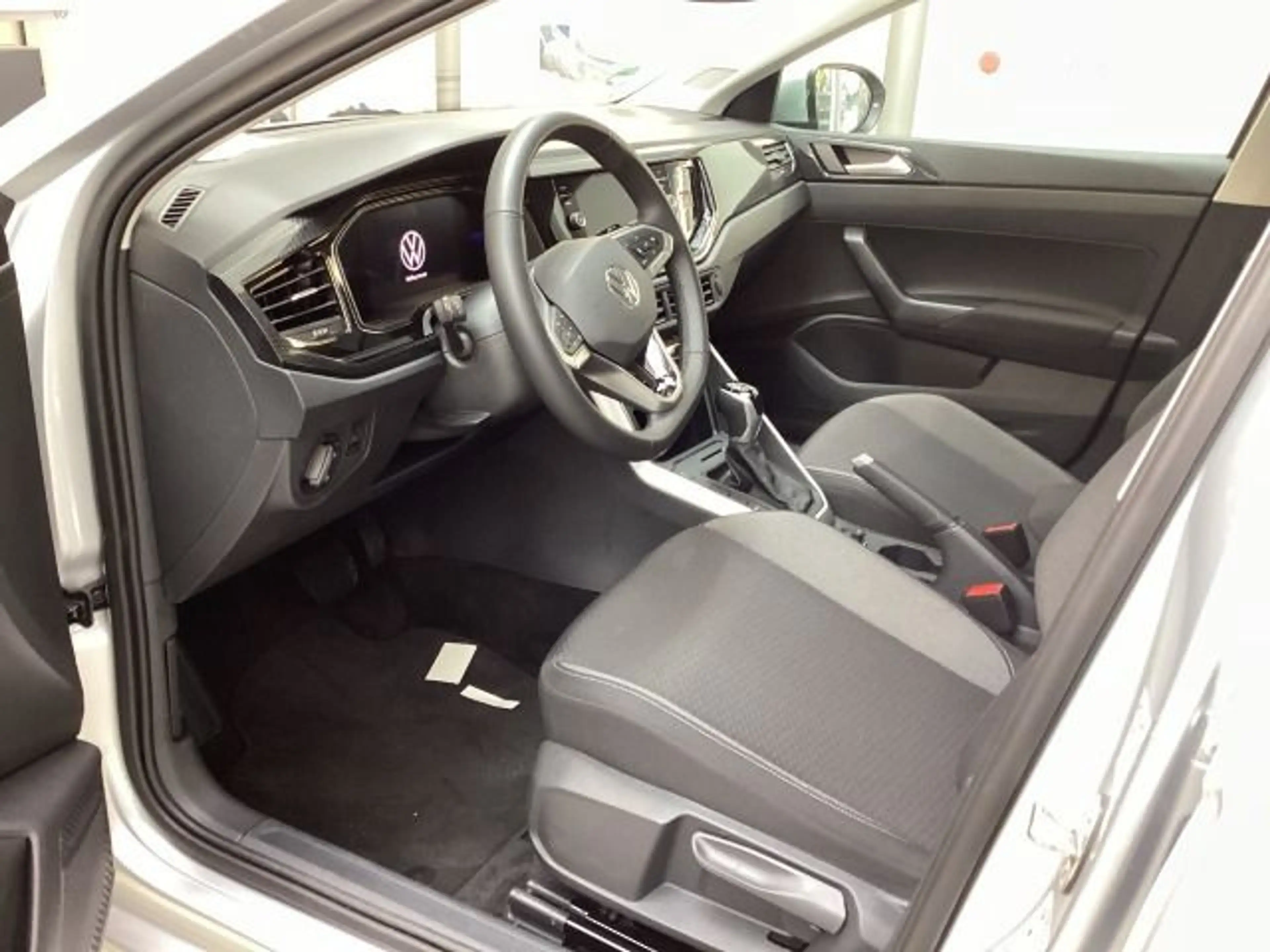 Volkswagen Taigo 1.0 TSI DSG Life Sitzhzg Kamera LED — photo 5