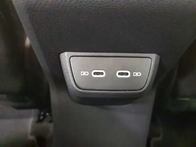 Volkswagen Polo view 27