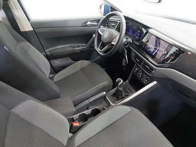 Volkswagen Polo view 17