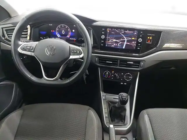 Volkswagen Polo view 11