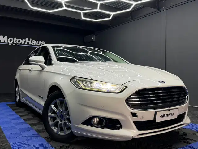 Ford Mondeo 2.0 hybrid Titanium Business e