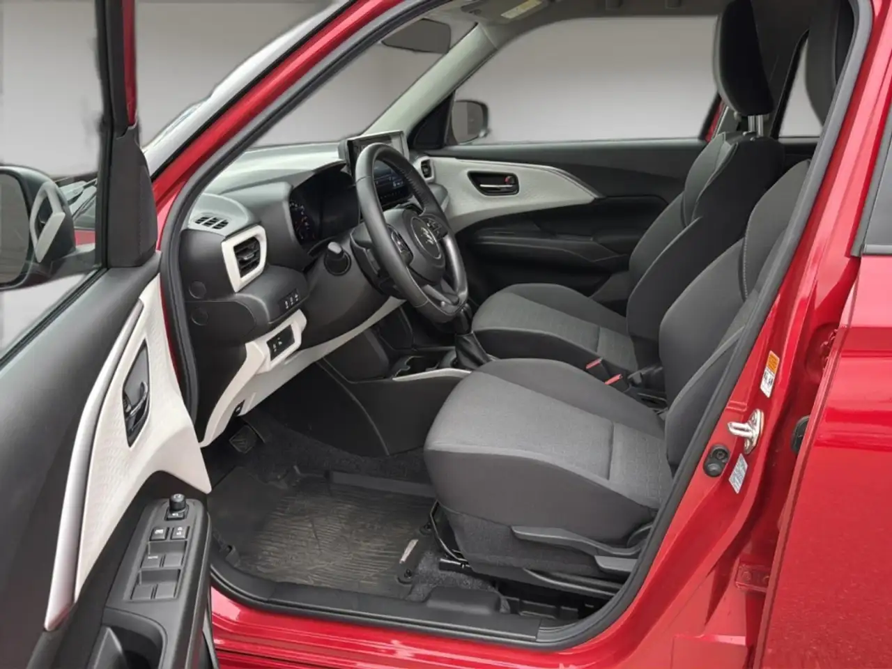 Suzuki Swift 1.2 Comfort+ CVT HYBRID (Automatik)AHK+Navi 9