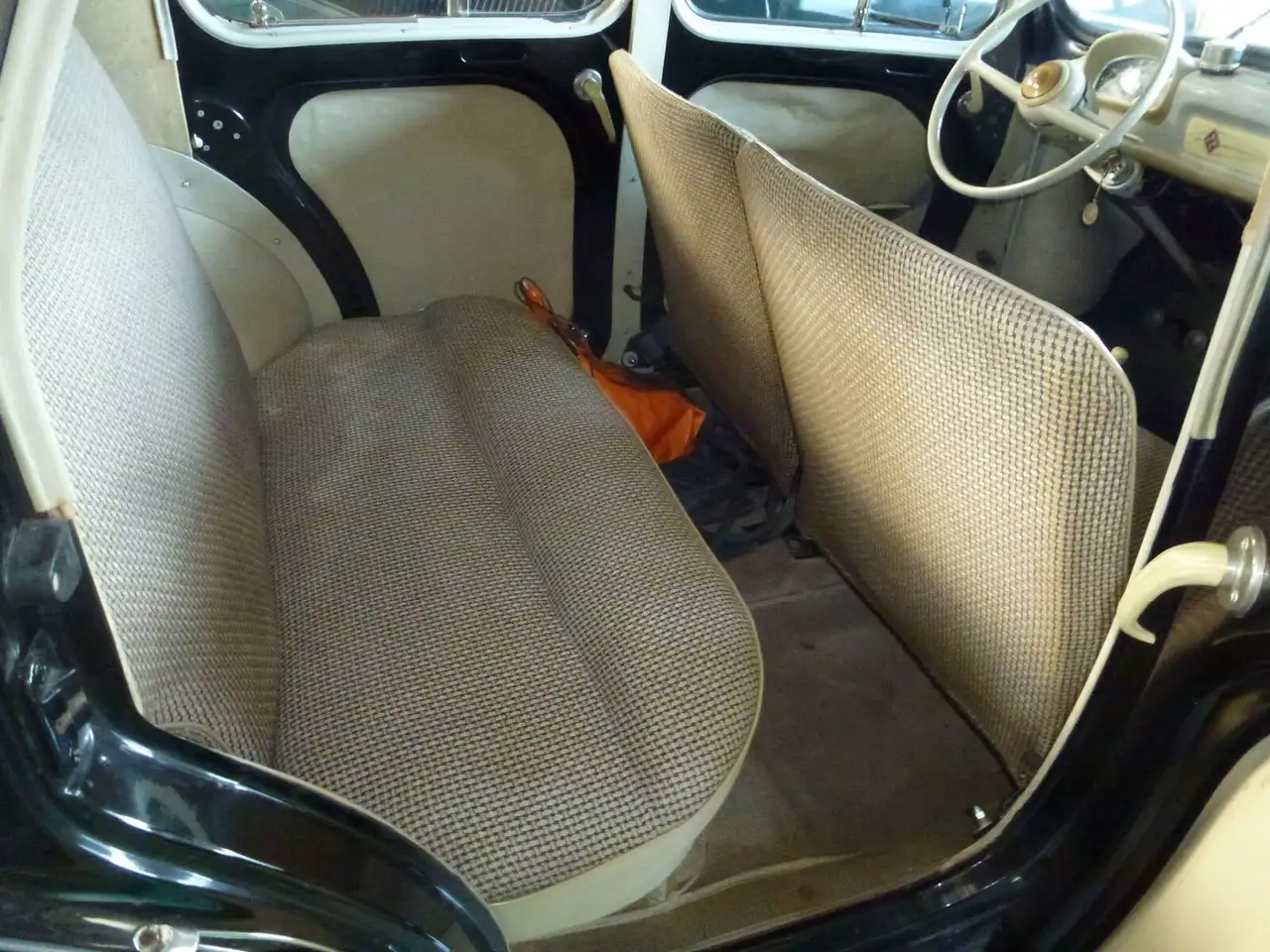 Renault 4 CV Cremeschnittchen, Originalzustand, foto 5
